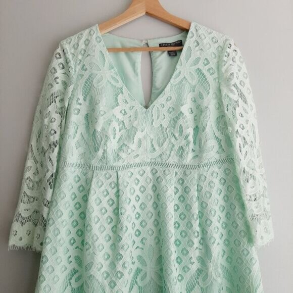 A PEA IN THE POD Maternity Floral Lace Dress Pastel Light Green Blue Sz S Flawed - Picture 4 of 16